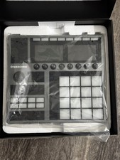 Maschine+ Plus Native Instruments Standalone  Production/Performance Workstation picture