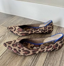Rothy’s The Point Big Cat Leopard Flats Blue Trim Women’s US 7.5 Retired Print picture