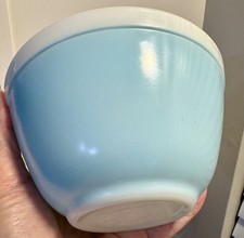 Vintage Pyrex 401 Robin's Egg Turquoise Mixing Blue White Band Americana picture