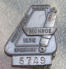 1975 Indianapolis 500 Monroe Shock Absorber Pit Pin #5749 Speedway Look picture