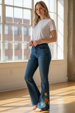 Wrangler X ModCloth LE Desert Oasis Bell Bottom 12/33 Embroidered Jeans New picture