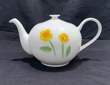 Lovely Crate & Barrel Anna’s Artistry Tea Pot w/Lid Bone China Made in Germany picture