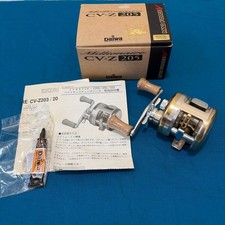 item Daiwa Millionaire CV Z 205 Bait Reel with Box Manual and Oil picture