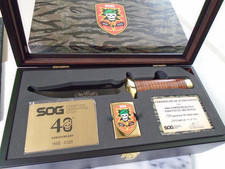 SOG 40th Anniversary Bowie Knife Aus-8 Zippo Limited Set SOG-S40B-BX Wood Case picture