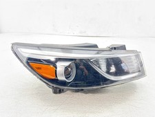2015 - 2018 Kia Sedona  RH Passenger Xenon HID Headlight OEM picture