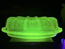 Scarce Vintage 1959 Fenton Cactus Topaz Opalescent Covered Butter Dish 7.5” picture