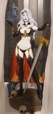 Diamond Select Femme Fatales Lady Death 9