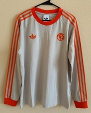 FC Bayern Munich Long Sleeve T-Shirt - MENS LARGE - adidas - Retails $60 - NWT picture