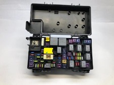 2015-16 Chrysler Town & Country TIPM Totally Integrated Power Module 68239606AA picture