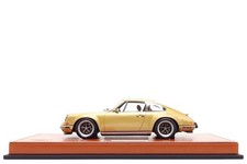 Make Up Eidolon 1:18 Singer Porsche 911 Coupe (964) in Gold picture