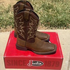 JUSTIN MEN'S 9.5 D CHET PEBBLE BROWN COWHIDE BOOTS BROAD SQUARE TOE picture