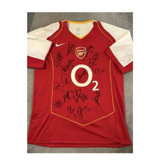 Arsenal Football Club 2005 2006 Squad Signed Thierry Henry Vieira Bergkamp COA picture