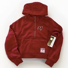 NWT Lululemon Womens NFL Tampa Bay Buccaneers Scuba Oversized 1/2 Zip M/L picture
