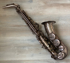 Vintage Amati-Kraslice Classic DeLuxe Alto saxophone picture