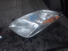 Driver Left Headlight With Xenon HID Fits 04-05 PRIUS 770901 picture