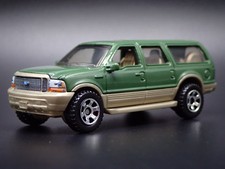 2000-2005 FORD EXCURSION SUV 1/64 SCALE COLLECTIBLE DIORAMA DIECAST MODEL CAR picture