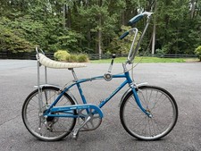 Schwinn Sting-Ray Fastback, 5-Speed, 1966 First Fastback Year picture