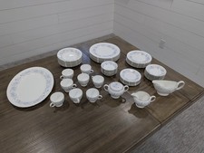 Wedgwood Belle Fleur 57 Piece Set-Immaculate Condition Pick Your Pieces picture