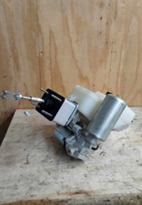 2012-2020 Nissan NV1500 Titan XD Hydraulic Power Brake Booster Master Cylinder picture