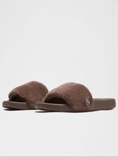 Lululemon Women's Restfeel Faux Fur Slide - Dark Chestnut / Silver | US 8 | NWT picture