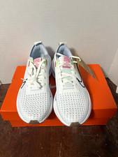 Nike Interact Run Women’s Running Shoes White/Black/Green FD2292-102 picture