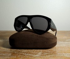 Tom Ford Bronson TF1044 Oversized Aviator Sunglasses 60mm Black/Gray Lens picture
