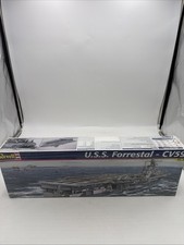 Factory Sealed Revell U.S.S. Forrestal CV59 Aircraft Carrier Mode 1:542 Scale picture