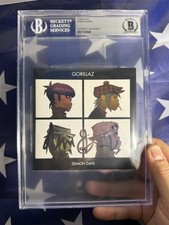 Gorillaz Demon Days Signed Cd Album Booklet Authenticated & Encased By Beckett picture