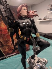 Black Widow Premium Format Sideshow Exclusive Statue #505 of 750 picture