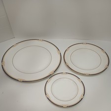 Wedgwood Cavendish Bone China Place Setting, 1 Dinner 1 Salad 1 Bread Plate picture