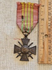 WWII US Army 1939 French Croix De Guerre Gallantry Medal L@@K picture