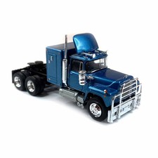 Brekina Automodelle 85802 1:87 1966–1970 Mack RS 700 Sleeper-Cab Semi Tractor picture