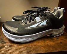 Altra Timp 5 Women’s Trail Running Sneakers Cushioned Mesh Low Top Black/Gray picture