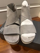 BNIB Eileen Fisher Moon Nubuck Sandals. WNMS Size 8.5.Beautiful Gray Zip picture