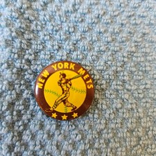 Vintage: New York Mets 1966 Guys  Potato Chips Baseball Pin - rare find picture
