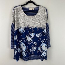 Chicos Floral Paisley Top Size 3 US XL Mix Fabric 3/4 Sleeves Navy Blue Relaxed picture