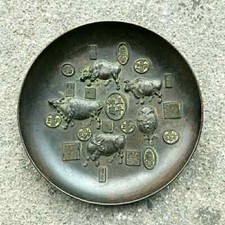 China Antique Old Qianlong Year Collection Five Oxen Copper Plate Ornament picture