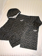 Justice Girls XL-PLUS (16P/18P) Gray Leopard Print Fleece Hoodie & Pants Set picture