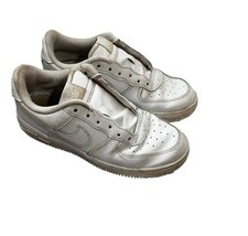 Kids Nike Air Force 1 Classic Design - Size 3Y picture