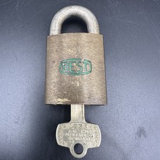 VTG Best Brass Lock With Key picture