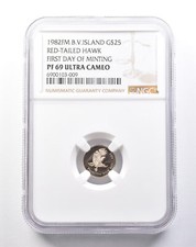 1982 FM Bahamas 25 Dollars Gold Red-Tailed Hawk FDOM PF69 UCAM NGC *5359 picture