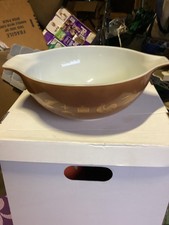 Vintage PYREX EARLY AMERICAN #444 4 Qt Cinderella Mixing Bowl Brown Gold Design picture