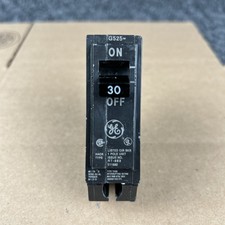 GE THQB1130, 30 Amp, 120 Volt, 1 Pole, Bolt On, Circuit Breaker picture