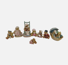 🚨lot 22 Cherished Teddies picture