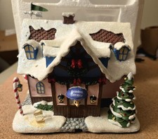 Hawthorne Village Rudolphs Christmas Town Hermeys Dentist Office 2003 COA Light picture
