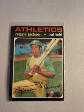 1971 Topps #20 Reggie Jackson Oakland Athletics HOF Vintage Baseball Card picture