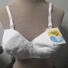VINTAGE NWT 1950's 60's Women's Torpedo Bullet Bra Size 34C Lot of 3 USA. NOS picture
