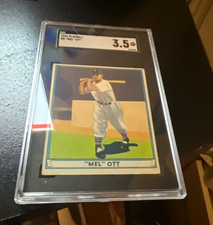 GUM Inc 1941 Play Ball #8 Mel Ott New York Giants MLB Baseball Card Graded picture