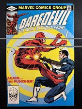 Daredevil #183 1982 Marvel Comics Daredevil vs Punisher Cover VF *A3 picture
