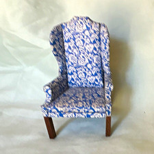 Vintage 1:12 Dollhouse Miniature Blue & White Fabric Armchair Wood Legs Brown picture